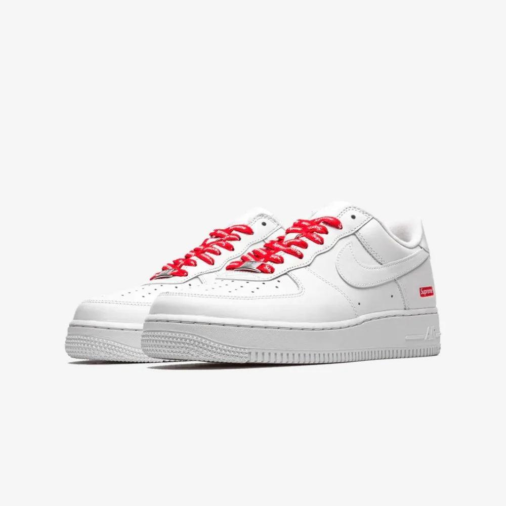 Nike Air Force 1 07’ – White ‘Supreme’ Limited Edition